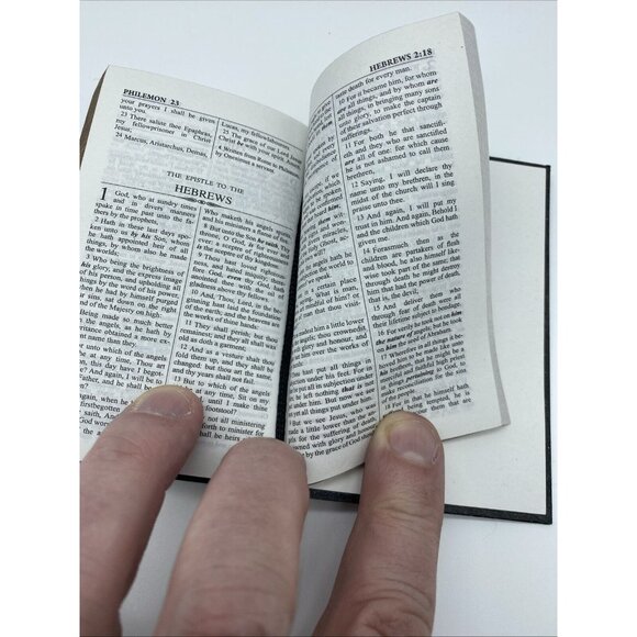 New Testament Holy Bible 2011 KJV Red Letter Edition 4 1/2" Tall x 3" Wide - Picture 10 of 11